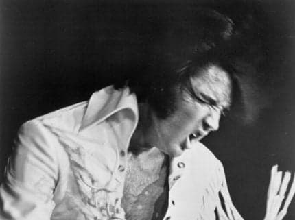 VEGAS MYTHS BUSTED: Elvis Sang “Viva Las Vegas” in Concert Even Once
