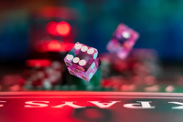 ¿Qué efecto tiene la velocidad en tu juego de dados?